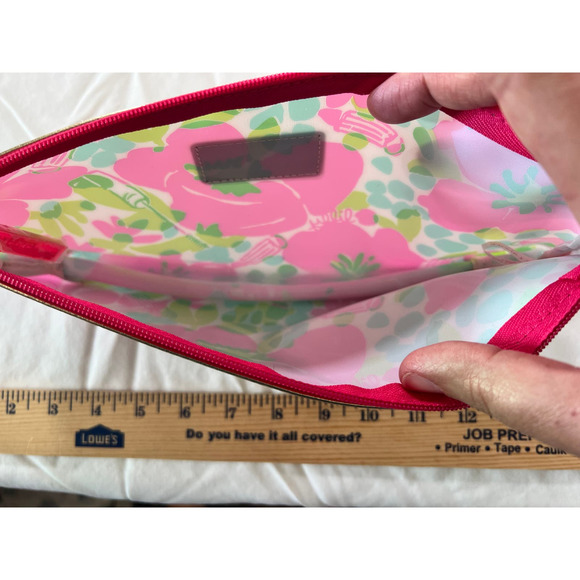 Lilly Pulitzer for Estee Lauder Pink Vinyl Makeup Bag - Picture 3 of 3